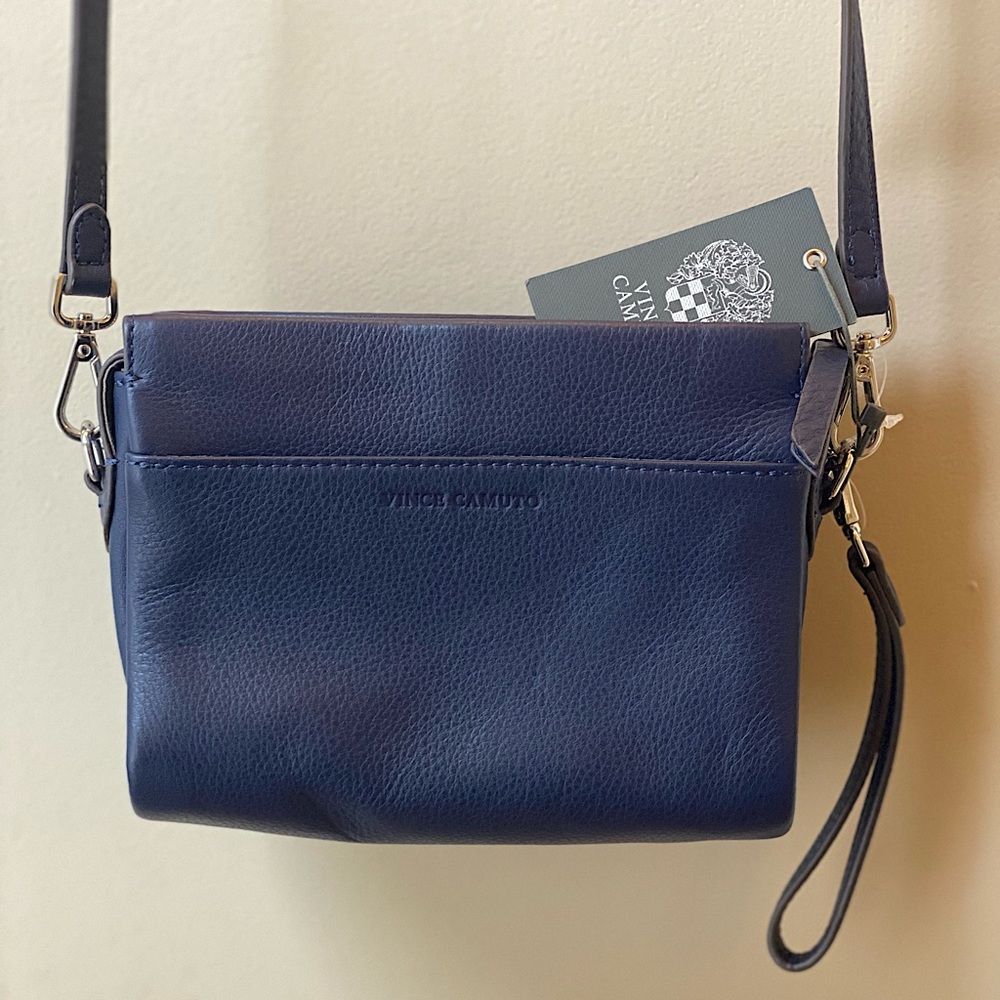 NWT Crossbody, peacoat Vince Camuto 100% real authentic leather!